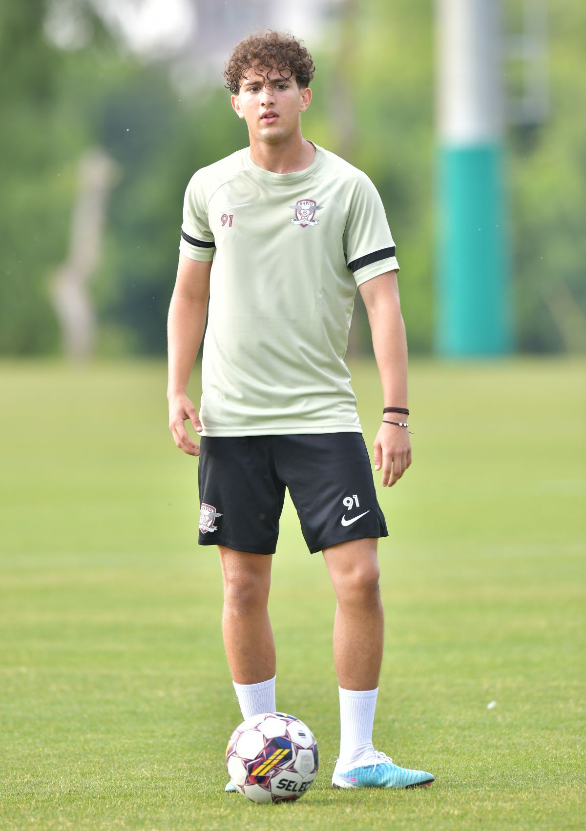 Oaidă, la reunirea Rapidului: „Mi se pare ironic, refuz să răspund” + „Voi săruta steagul”