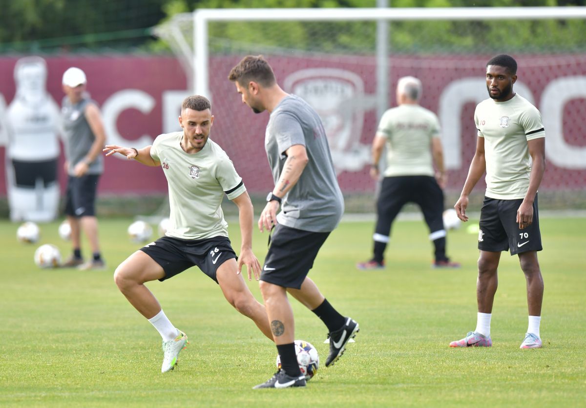 Rapid s-a reunit la baza Constructorul