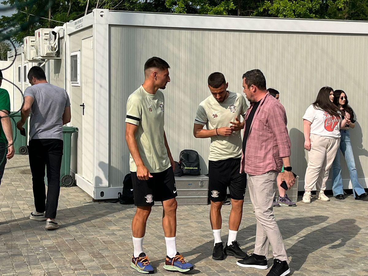 Rapid s-a reunit la baza Constructorul