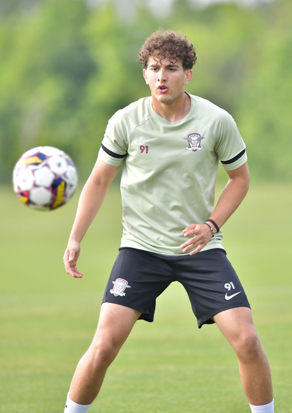 Oaidă, la reunirea Rapidului: „Mi se pare ironic, refuz să răspund” + „Voi săruta steagul”