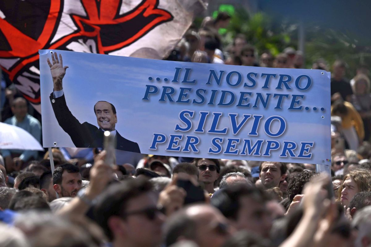 Funeralii Silvio Berlusconi