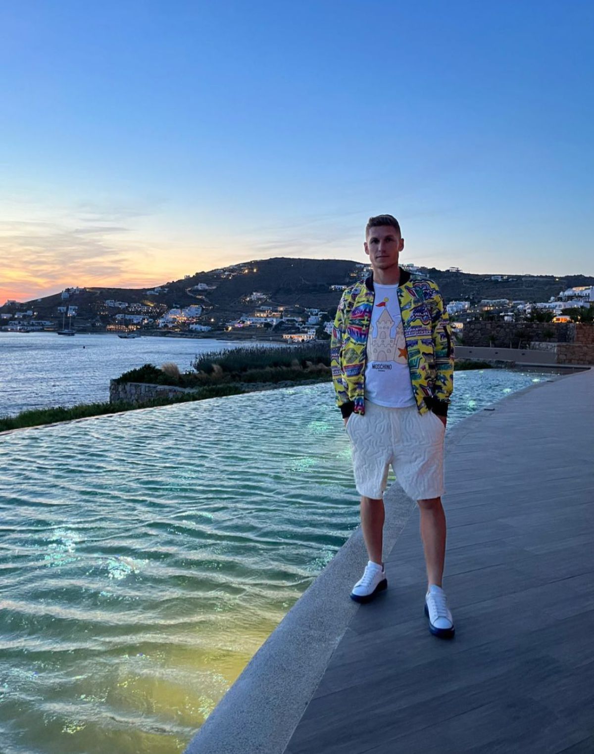 Imagini spectaculoase din vacanțele dinamoviștilor: din Veneția în Mykonos