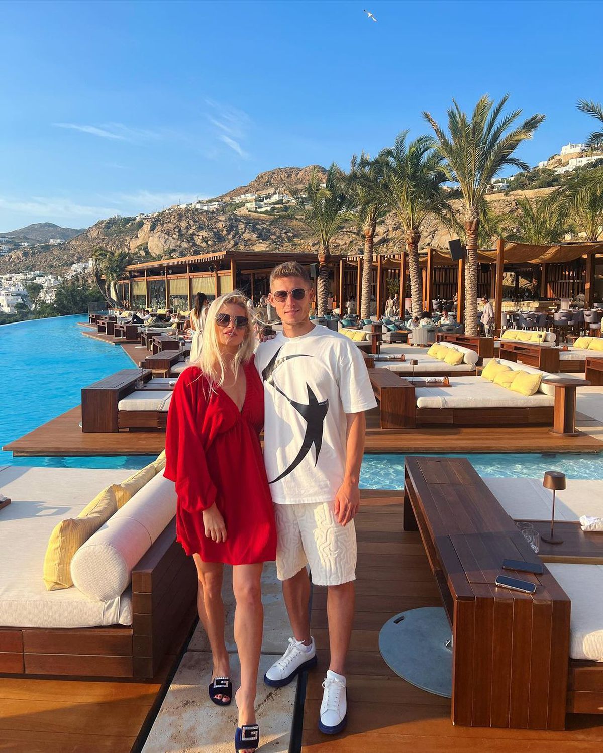 Imagini spectaculoase din vacanțele dinamoviștilor: din Veneția în Mykonos