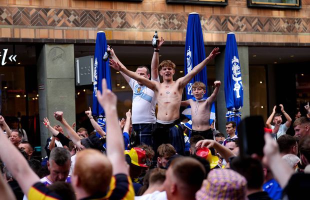 Spectacolul finalei Ligii Campionilor a fost umbrit de mișcarea extremistă care a luat amploare în Germania