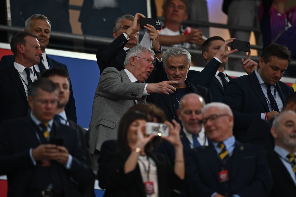 Alex Ferguson și Mourinho, la Germania - Scoția