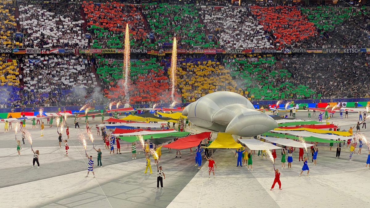 Germania - Scoția, partida inaugurală de la Campionatul European (festivitatea de deschidere)