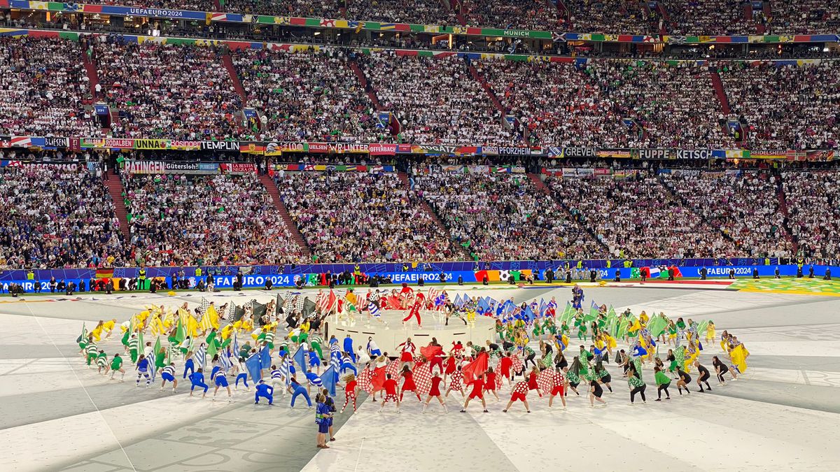 Ceremonia de deschidere la Euro 2024: s-a plâns la propriu în Germania! Spectacol de lumină și culoare în stadion, imagini memorabile la Munchen