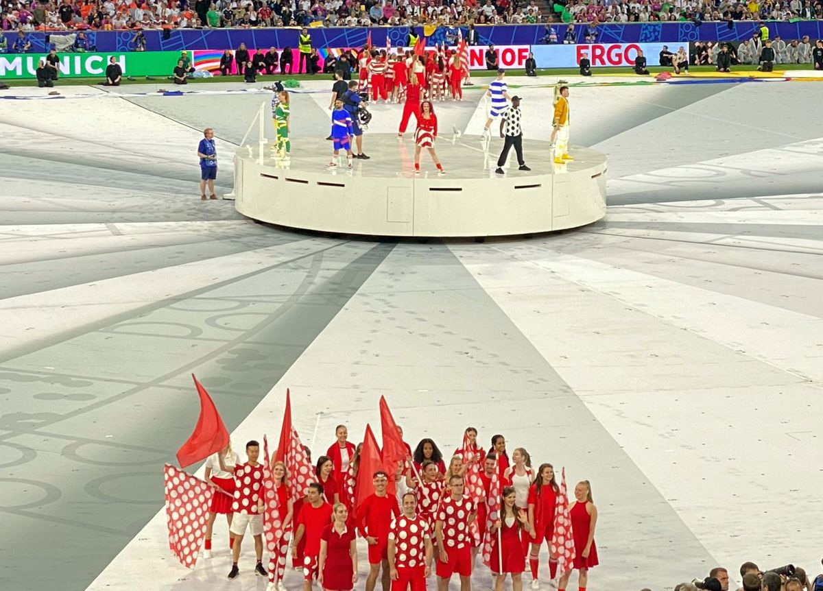 Ceremonia de deschidere la Euro 2024: s-a plâns la propriu în Germania! Spectacol de lumină și culoare în stadion, imagini memorabile la Munchen