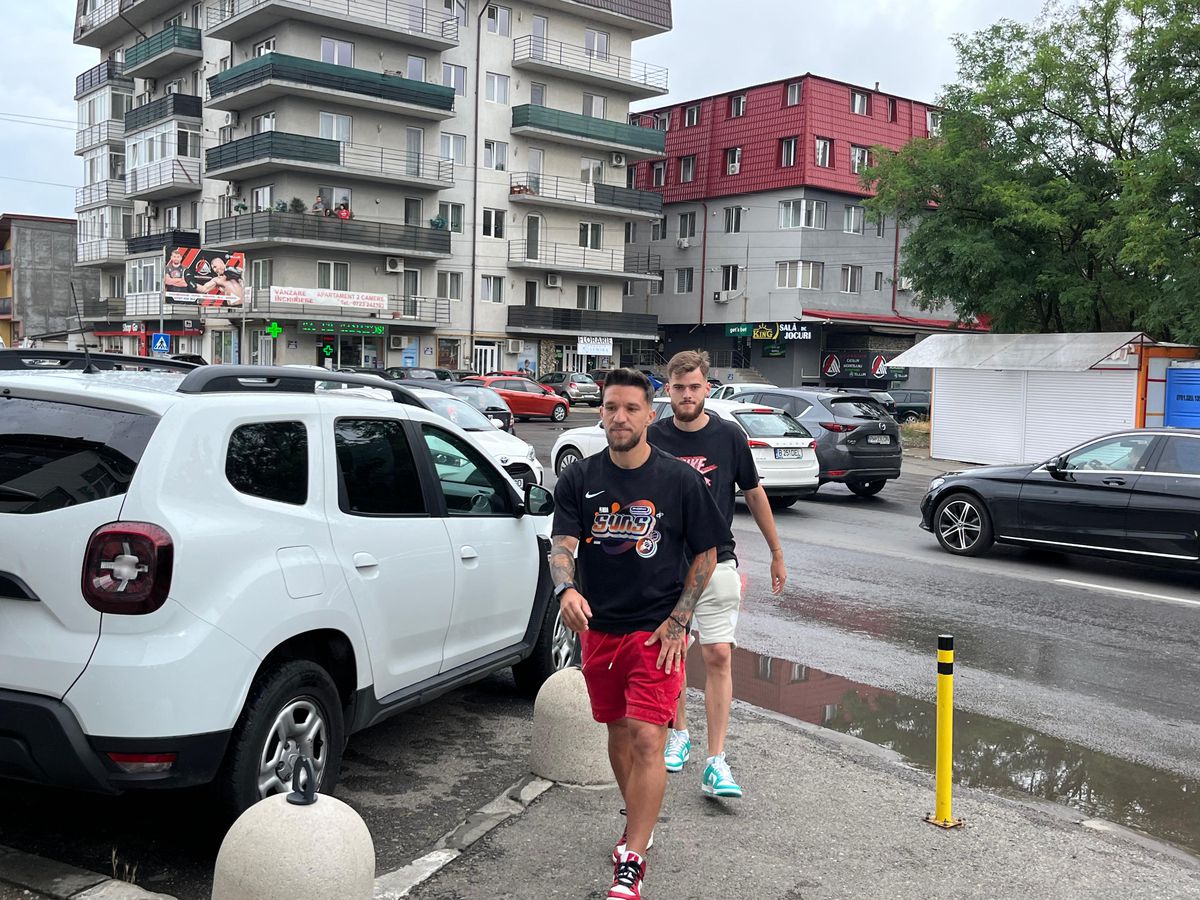 Vizita medicală efectuată de jucătorii de la FCSB