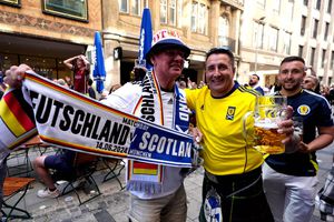 Au ras toată berea! Câți fani scoțieni vor urmări la Munchen meciul de deschidere și câți sunt așteptați la Euro 2024