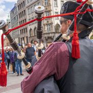 Curg râuri de bere în Marienplatz și Odeonsplatz, unde scoțienii se simt foarte bine / Foto: Imago