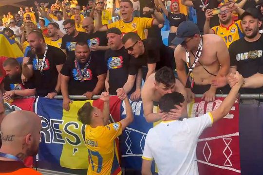 „Tricolorii”, felicitați de ultrași și după 1-2 cu Spania