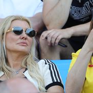 Andra Teodorescu, soția lui Daniel Pancu n-a ratat meciul cu Spania de la Bratislava. Foto: Ionuț Iordache (GSP.RO)