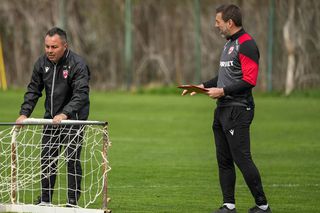 Emoții în primul amical al lui Dinamo » Titularul s-a accidentat cu Petrolul și a fost schimbat de Kopic