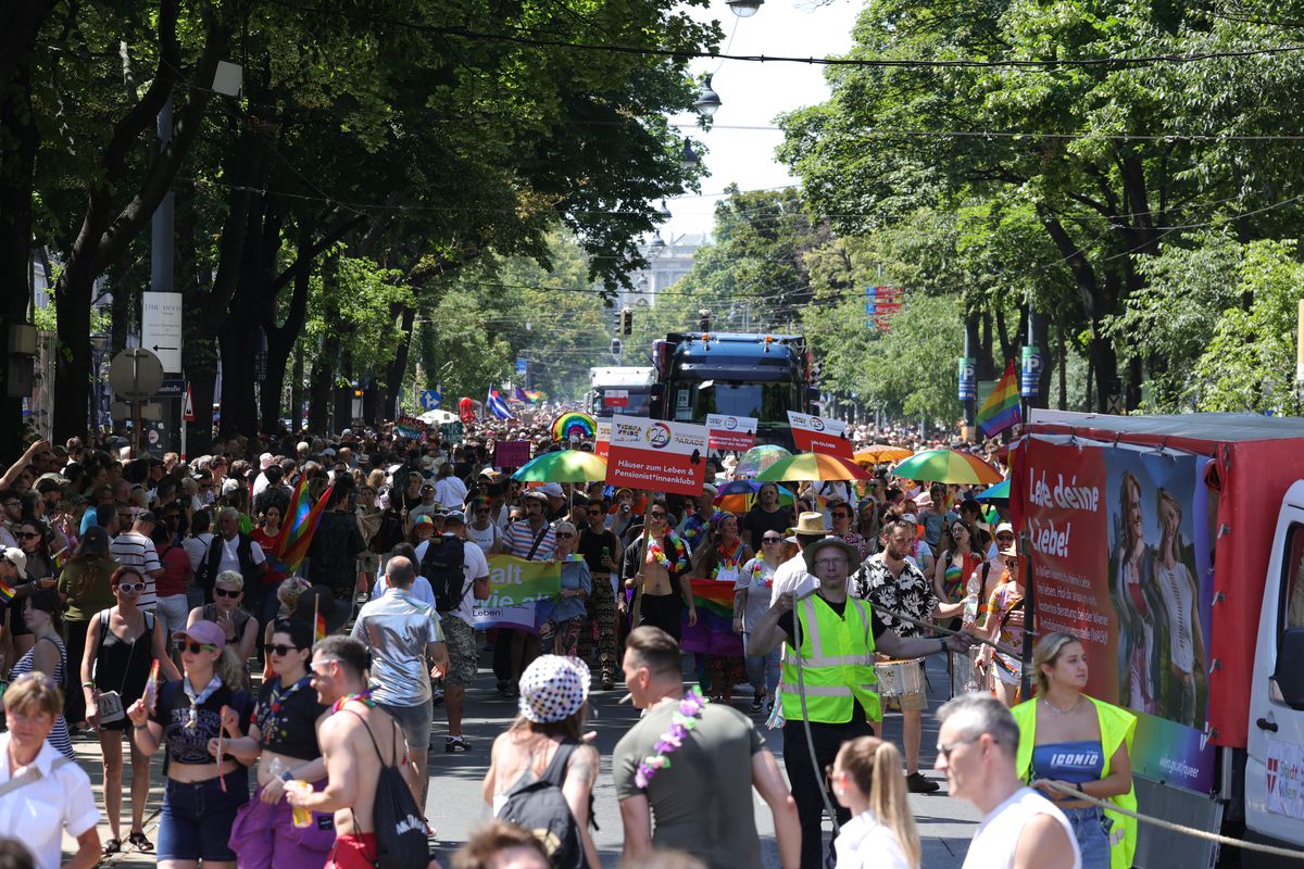 Parada gay Viena 2025 3