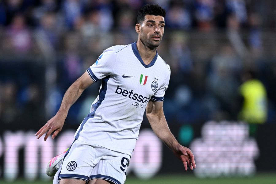 Fotbalistul lui Inter, blocat din cauza bombardamentelor: Chivu nu se mai bazează pe el