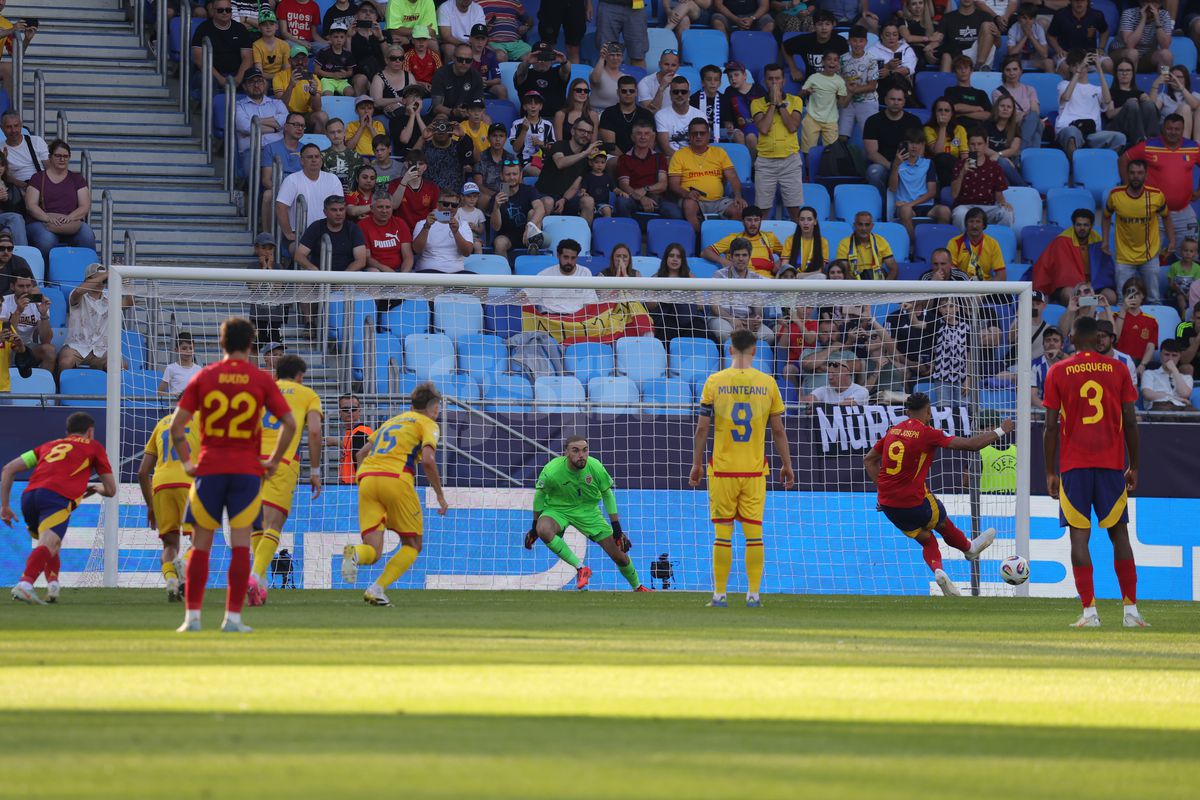 Imagini bune din Spania U21 - România U21 2-1