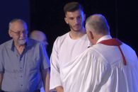 Vestea pe care Gigi Becali nu voia să o audă: campionul României cu FCSB a renunțat la ortodoxie » Imagini cu momentul „botezului”