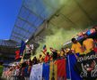 Fumigene aprinse de ultrașii de la Uniți sub tricolor la meciul Spania - România, de la Euro U21. Foto: Ionuț Iordache (GSP.RO)