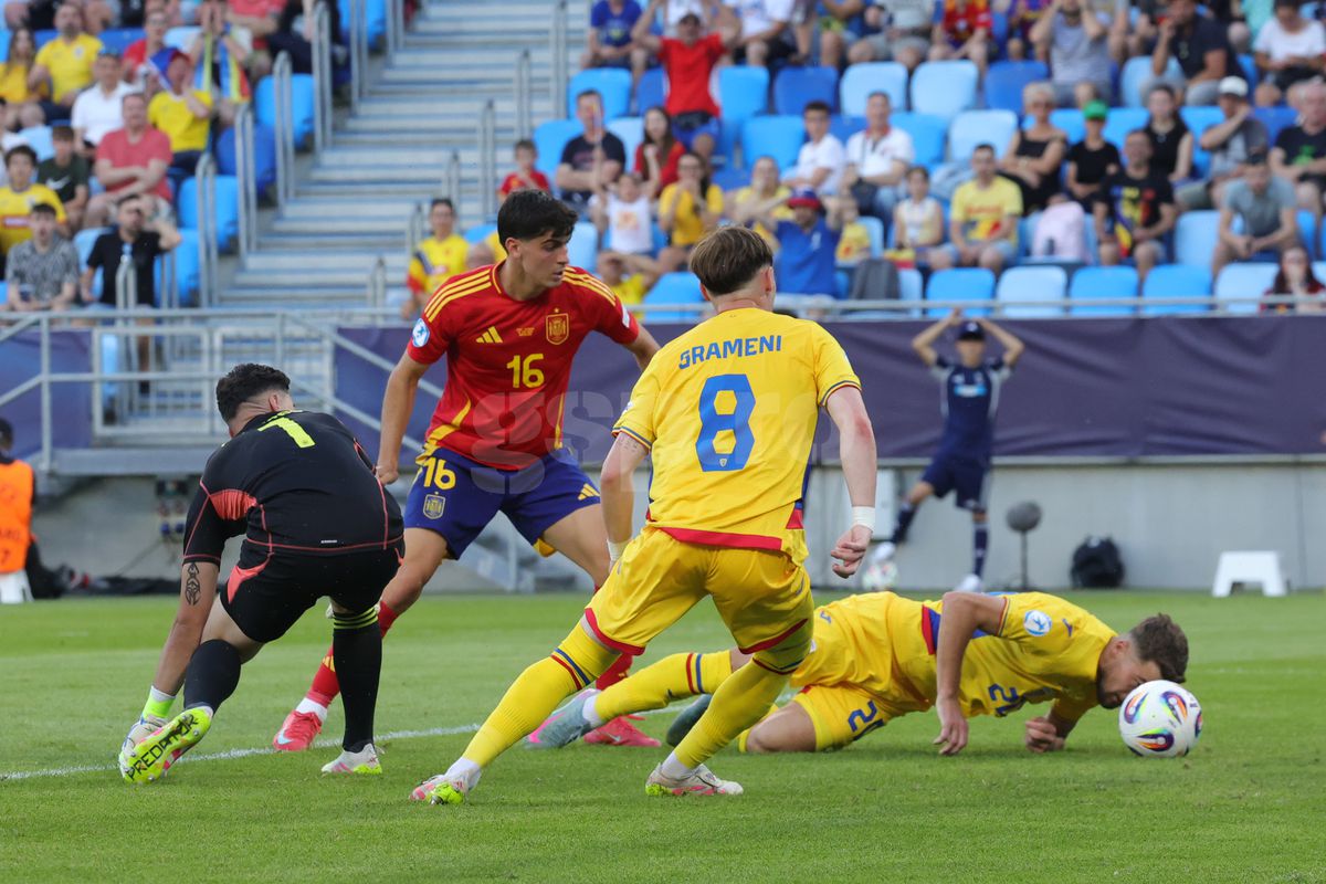 Imagini bune din Spania U21 - România U21 2-1