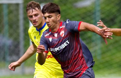 Scor de neprezentare în Dinamo - Petrolul, amical la Săftica cu porțile închise! Musi a debutat, Perica s-a „rupt”