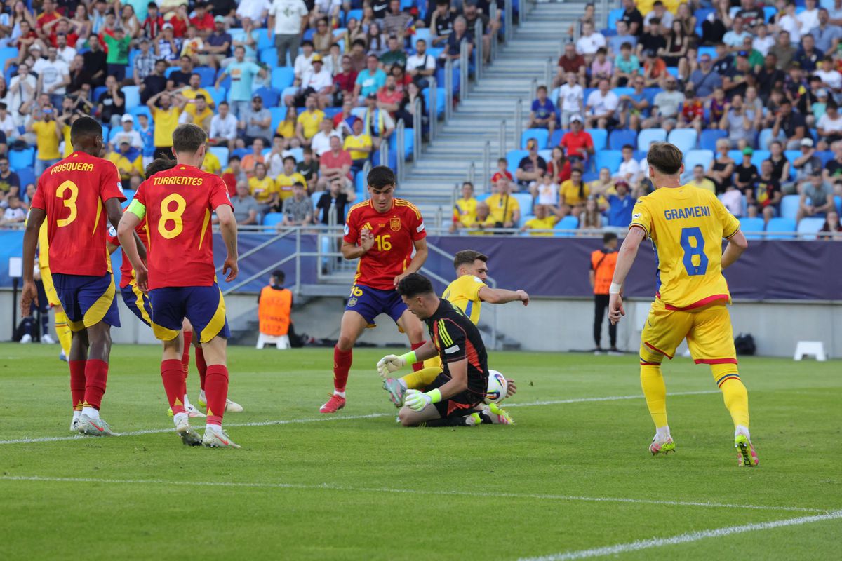 Fază controversată?! De ce nu a primit România U21 penalty în meciul cu Spania U21: tot stadionul a ERUPT