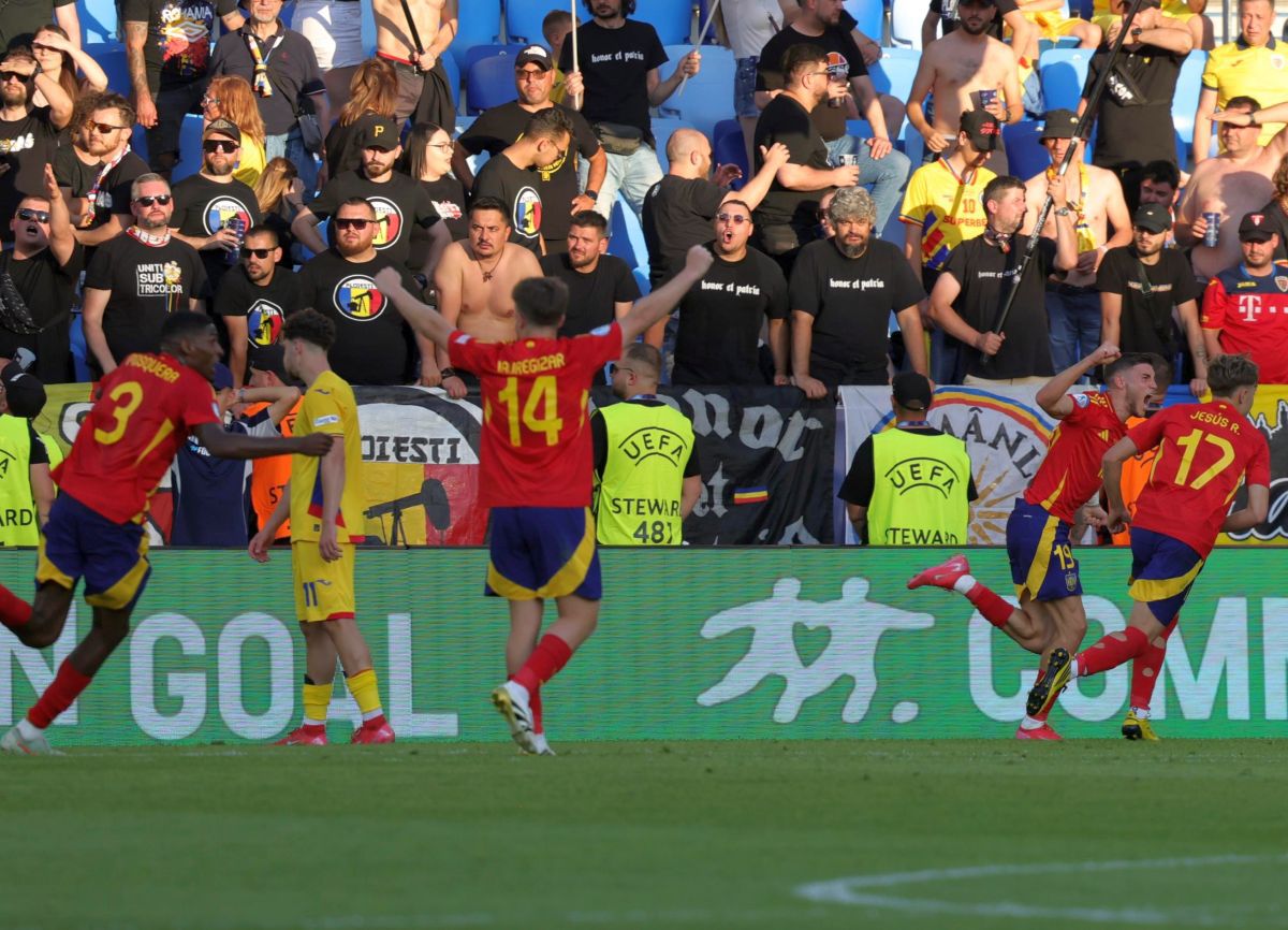 Sânge LATIN! Românii și spaniolii, conflict aprins în finalul dramatic de la Bratislava! Aproape de o ciocnire pe bancă, scene TENSIONATE!