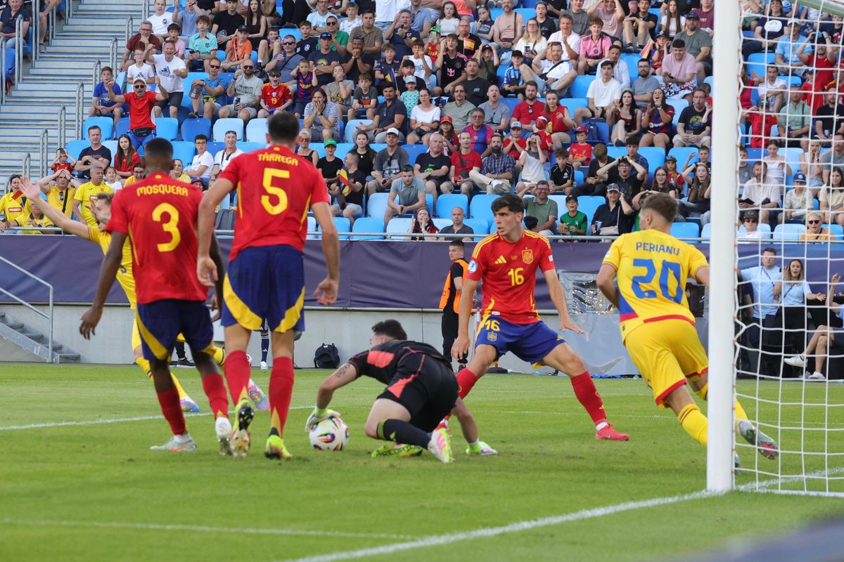 Fază controversată?! De ce nu a primit România U21 penalty în meciul cu Spania U21: tot stadionul a ERUPT