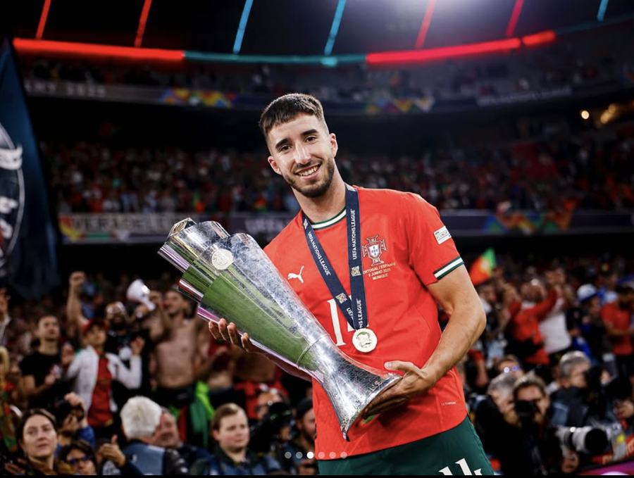 Goncalo Inacio, după finala UEFA Nations League (ediția 2024/2025) // FOTO: Instagram Goncalo Inacio Liverpool vrea să betoneze defensiva » „Cormoranii” se luptă cu Manchester United și Newcastle pentru transfer