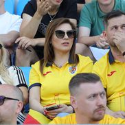 Andra Teodorescu, soția lui Daniel Pancu n-a ratat meciul cu Spania de la Bratislava. Foto: Ionuț Iordache (GSP.RO)