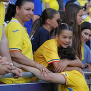 Andrei Borza, consolat de familie după meciul cu Spania / FOTO: Ionuț Iordache (GSP)