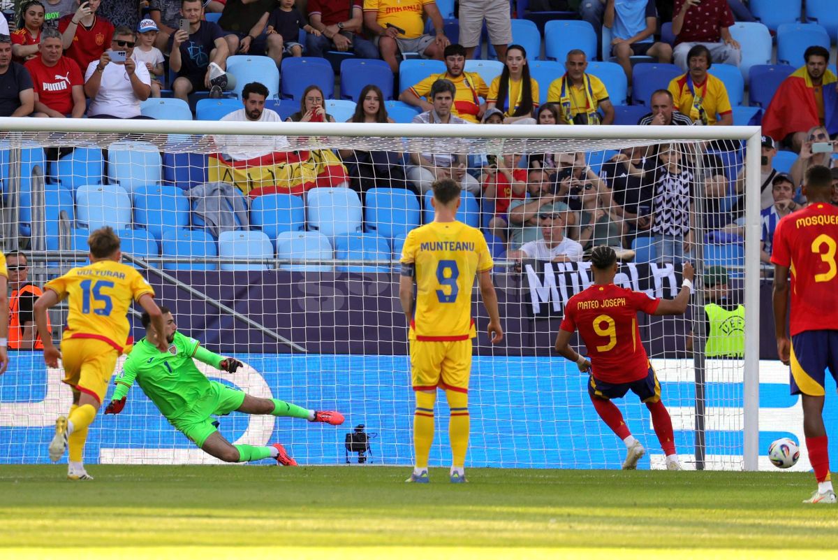 Întrebat despre arbitraj, selecționerul Spaniei a ripostat: „Nu am văzut nimic. Ei, VAR-ul și UEFA sunt aici să ne ajute”