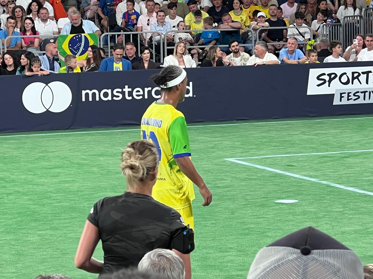 Ronaldinho și prietenii, pregătiți de spectacol în BTarena