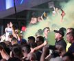 Fumigene aprinse de ultrașii de la Uniți sub tricolor la meciul Spania - România, de la Euro U21. Foto: Ionuț Iordache (GSP.RO)