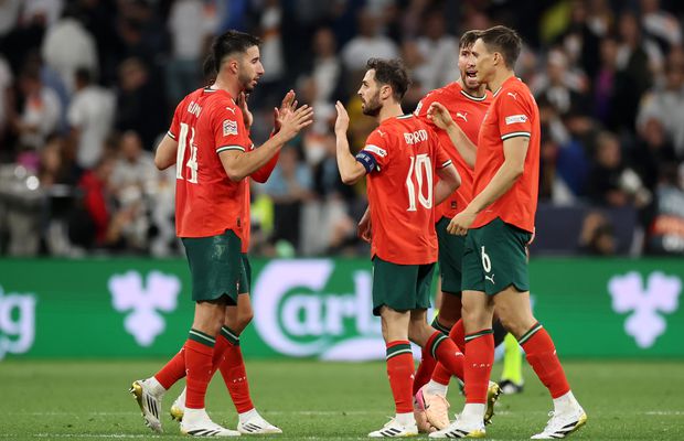 Liverpool vrea să betoneze defensiva » „Cormoranii” se luptă cu Manchester United și Newcastle pentru transfer