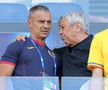 Daniel Pancu, ședință cu Mircea Lucescu înainte de Spania - România, de la Euro U21. Foto: Ionuț Iordache (GSP.RO)