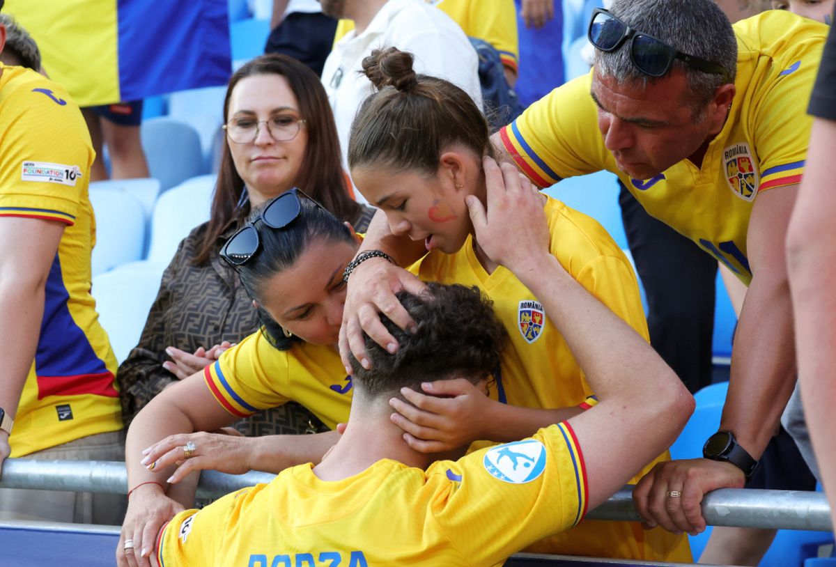 Imaginile turneului?! „Tricolorul” consolat de toată familia după înfrângerea României U21 cu Spania: scene emoționante surprinse de reporterii GSP