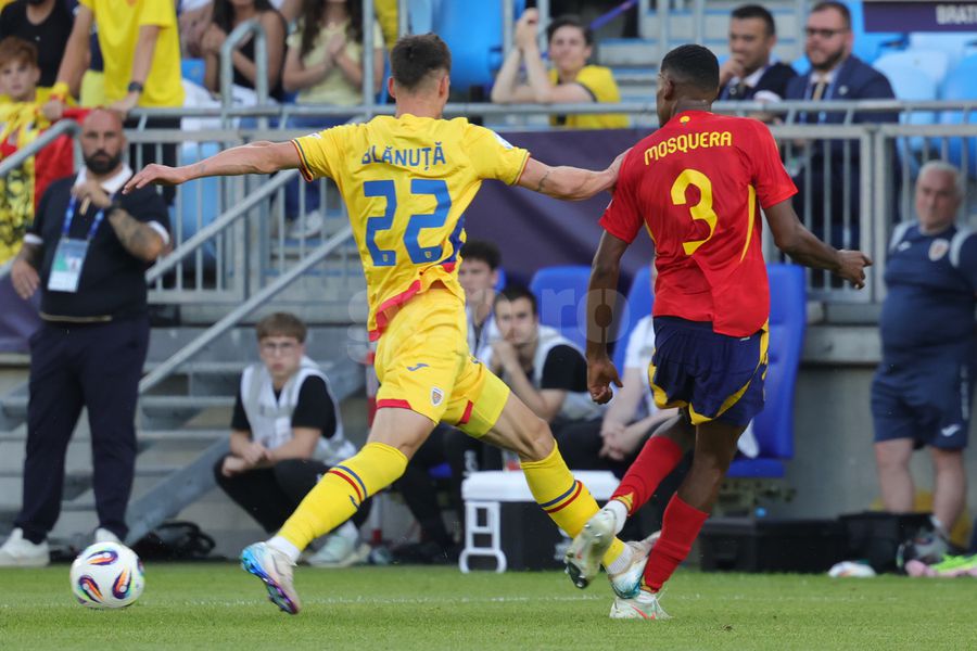 Vladislav Blănuță. Imagini din timpul meciului Spania U21 - România U21 2-1 FOTO: Ionuţ Iordache (FOTO) Vladislav Blănuță, aproape de transferul carierei?! » Anunțul zilei din Italia: „Au cerut informații”