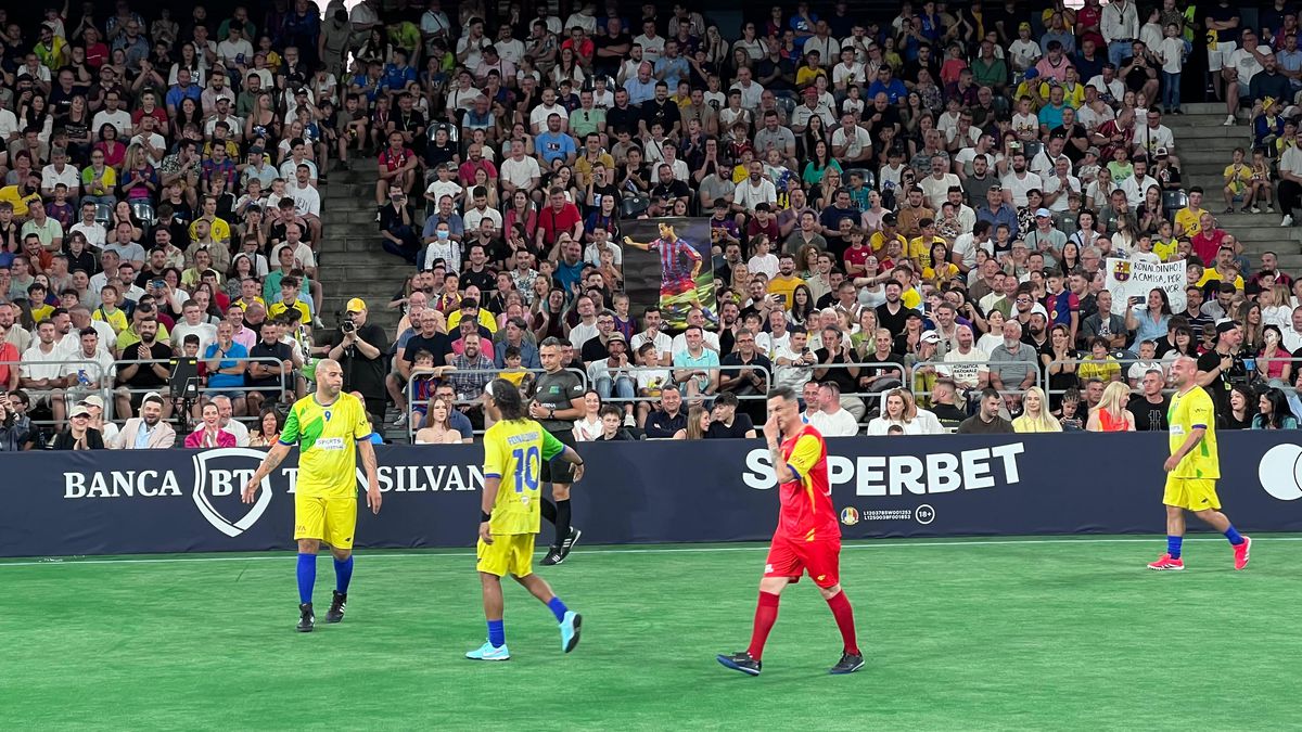 Ronaldinho și prietenii, pregătiți de spectacol în BTarena