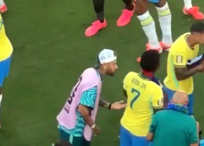 Clipul viral cu Neymar din pauza de hidratare a meciului Brazilia - Maroc