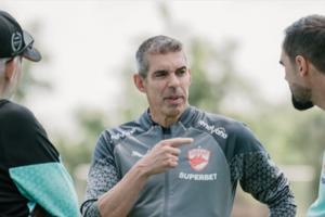 Nuno Campos a intrat în pâine de duminica! Prima sesiune la Săftica