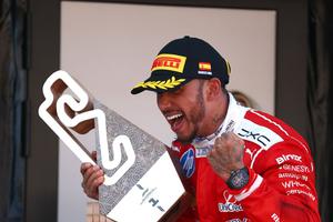 Lewis Hamilton, reacție emoționată după prima victorie pentru Ferrari