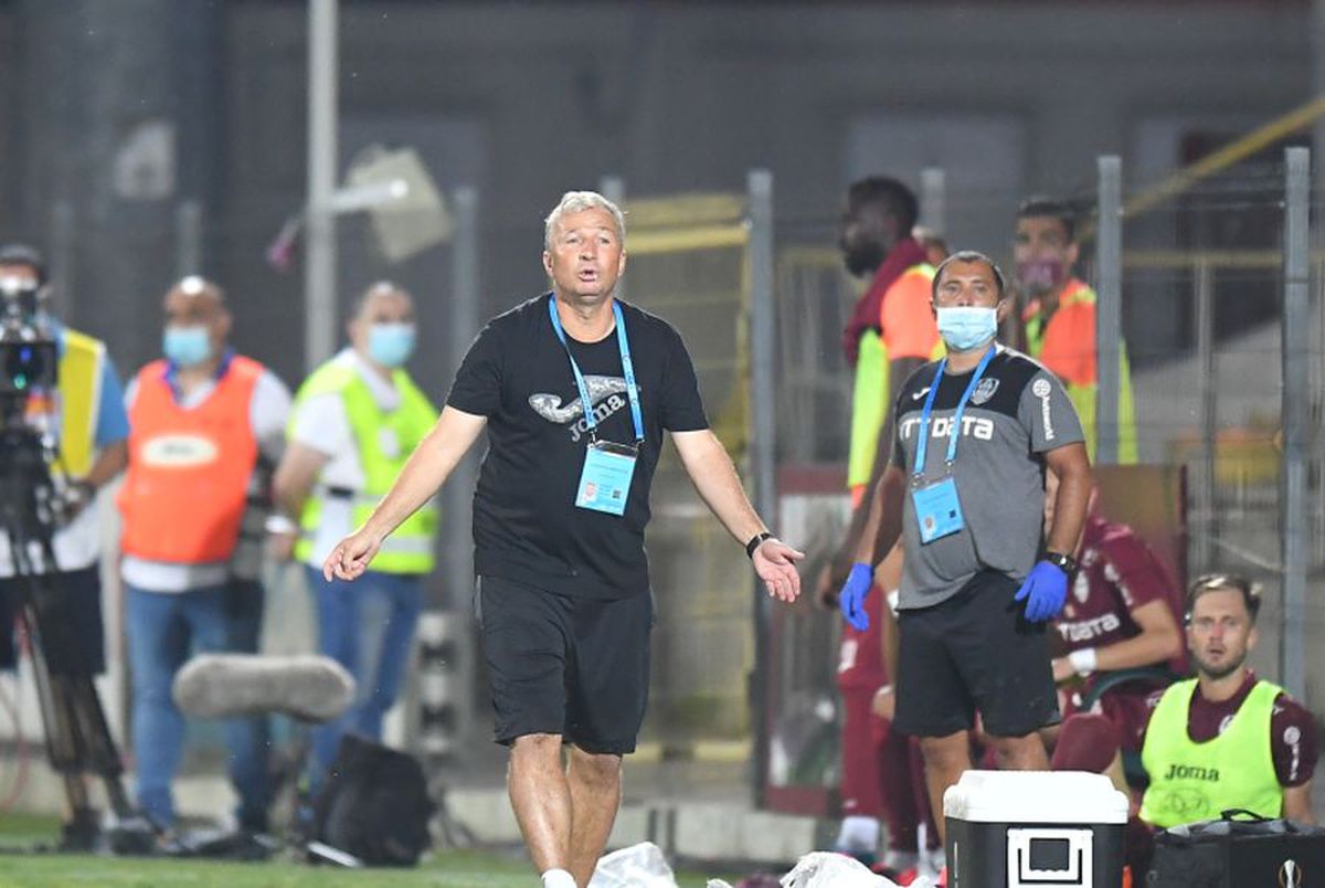 CS Universitatea Craiova, replică dură pentru Dan Petrescu: „Devine ridicol. Toți ceilalți sunt proști?”