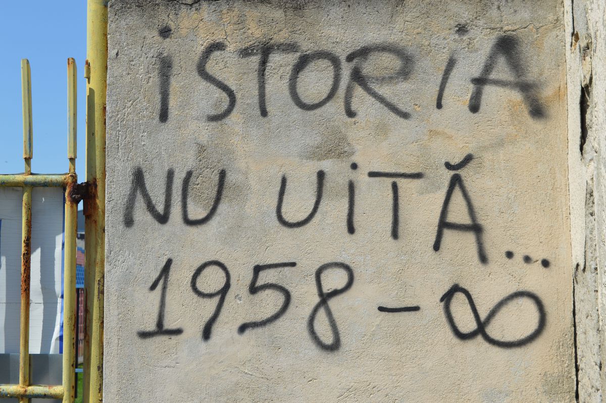 Trecutul cenușiu și prezentul colorat » Reportaj GSP la Oradea: „cade” vechiul stadion, va fi ridicat unul modern