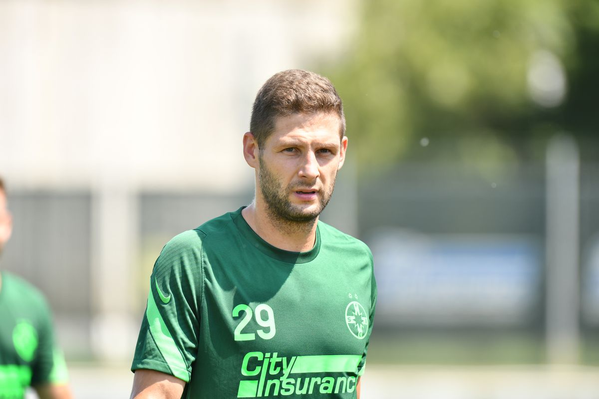 FCSB, pierdere grea chiar înainte de startul campionatului! Nu face deplasarea la Botoșani: „Numai nouă ni se putea întâmpla”