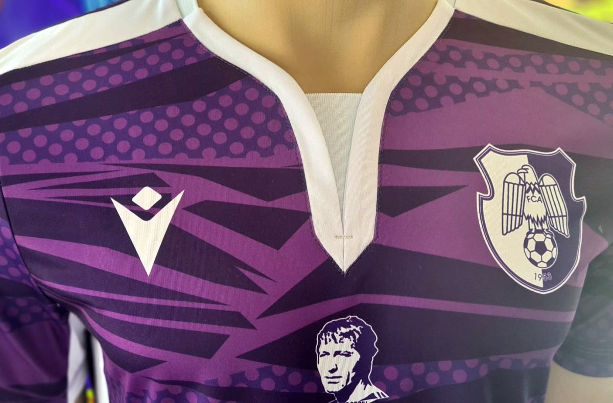 Primarul Piteștiului reacționează în scandalul cu Gica Dobrin legat de tricourile lui FC Argeș: „Nu sunt de acord cu așa ceva! Să plătească!