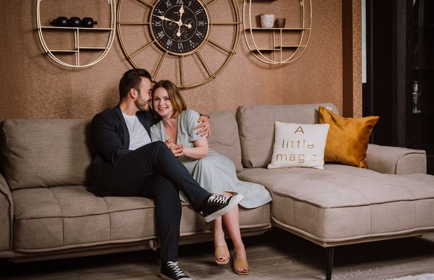 Canapea extensibilă, soluţie ingenioasă pentru sufrageriile drăguţe, dar cam micuţe