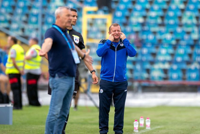 Antrenorul celor de la Oțelul Galați, Dorinel Munteanu (55 de ani), a analizat prestația elevilor săi din meciul contra celor de la UTA Arad, scor 1-1. Partida dintre cele două a deschis noul sezon de Superliga.