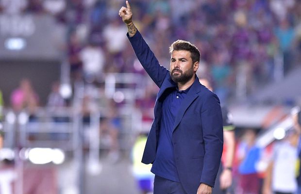 Adrian Mutu, asaltat cu propuneri de jucători din România după ce a semnat cu Neftchi Baku + poza interpretabilă postată de tehnician