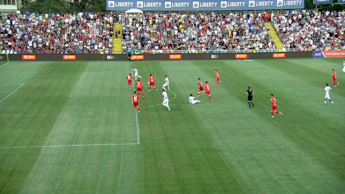 Ce debut! Atacantul Oțelului a ridicat tot stadionul în picioare cu primul gol al Galațiului în Liga 1 după 8 ani